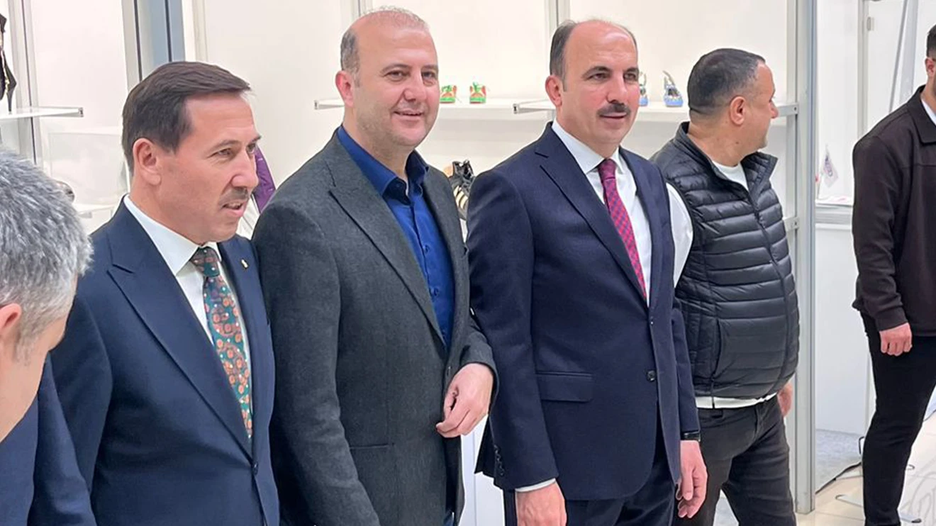 Selçuk Üniversitesinin özgün çalışmalarına Konya Ayakkabı Fuarı’nda yoğun ilgi